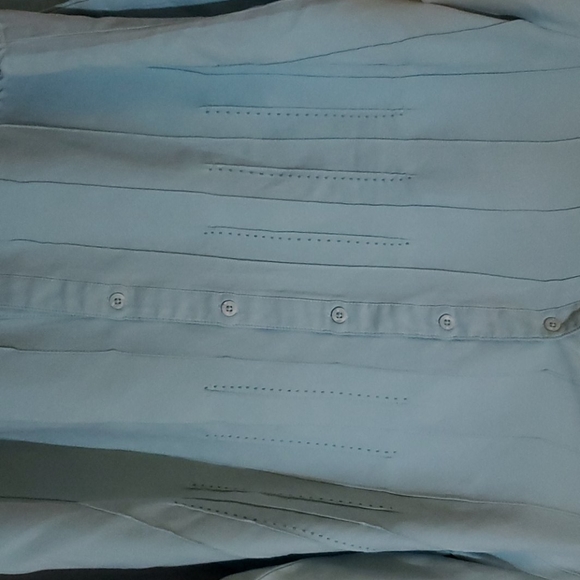 Lemon Grass NWOT Icy Blue Button Down XL - Picture 2 of 5